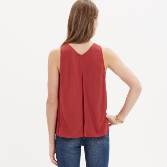 Madewell Trapeze Crop Tank in Red - Picture 2 of 6