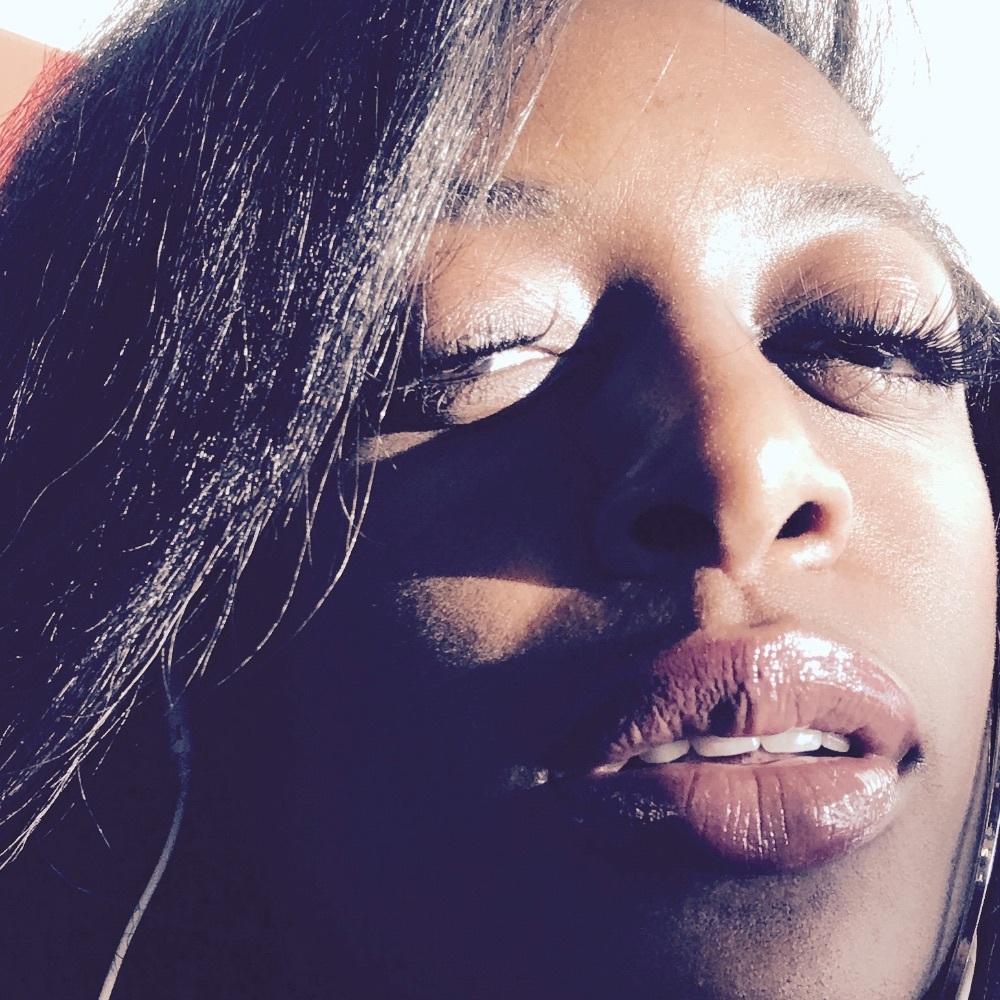 Meet your Posher, Tanesha