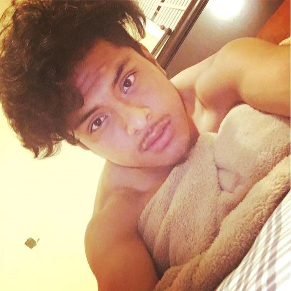 Meet your Posher, Fernando - Picture 1 of 1