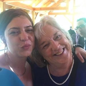 Meet your Posher, Elizabeth