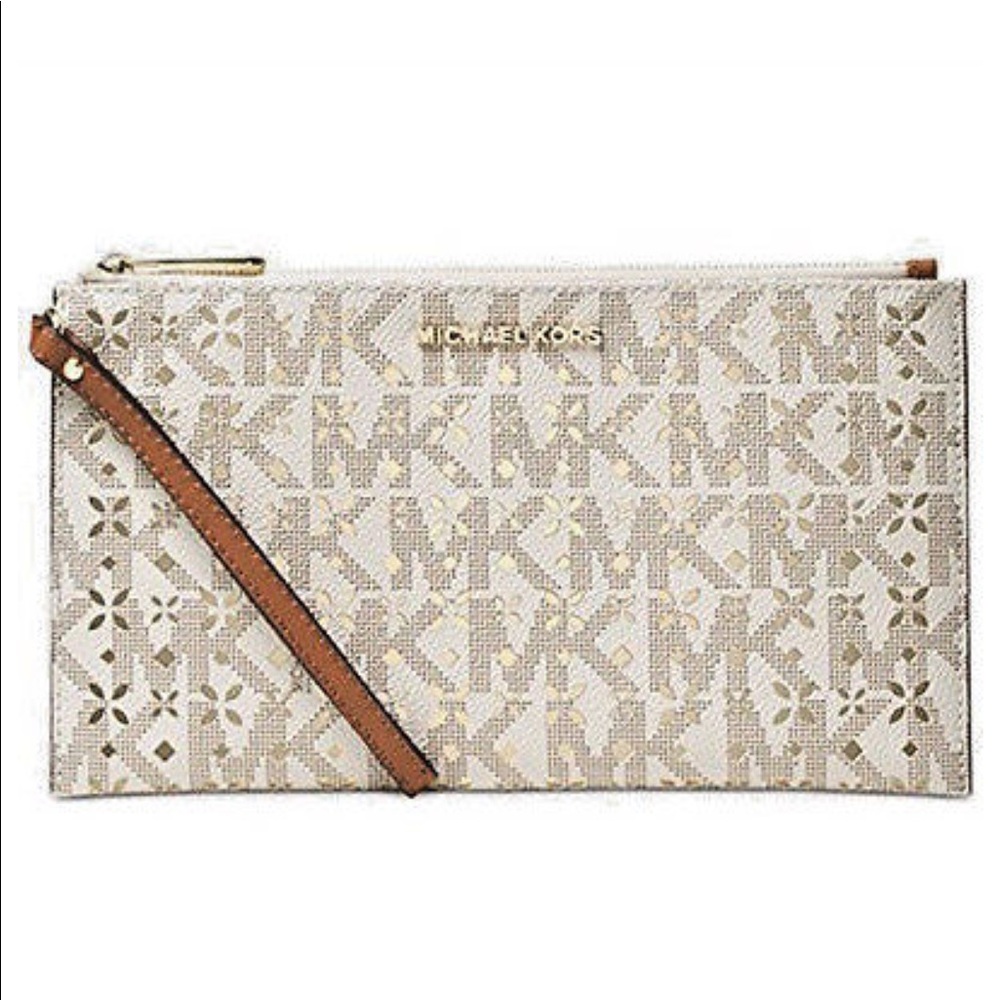NWT White Michael Kors Perforated Jet Set Wristlet