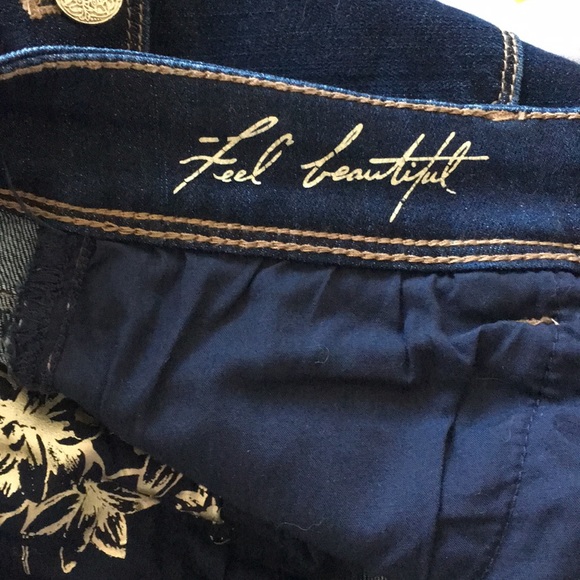 ✅WHBM dark blue jeans - Picture 5 of 7