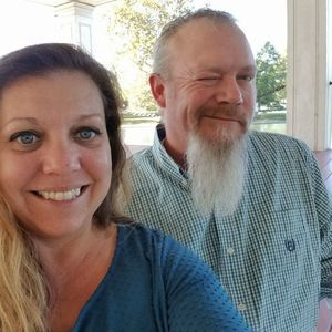 Meet your Posher, Joy