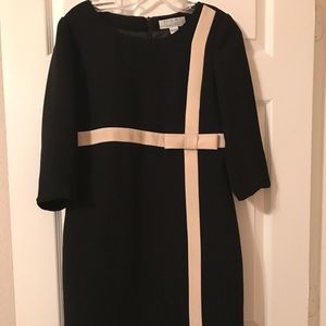 Gorgeous vintage black and white cross bow dress