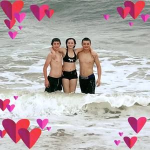 Meet your Posher, Jo-el