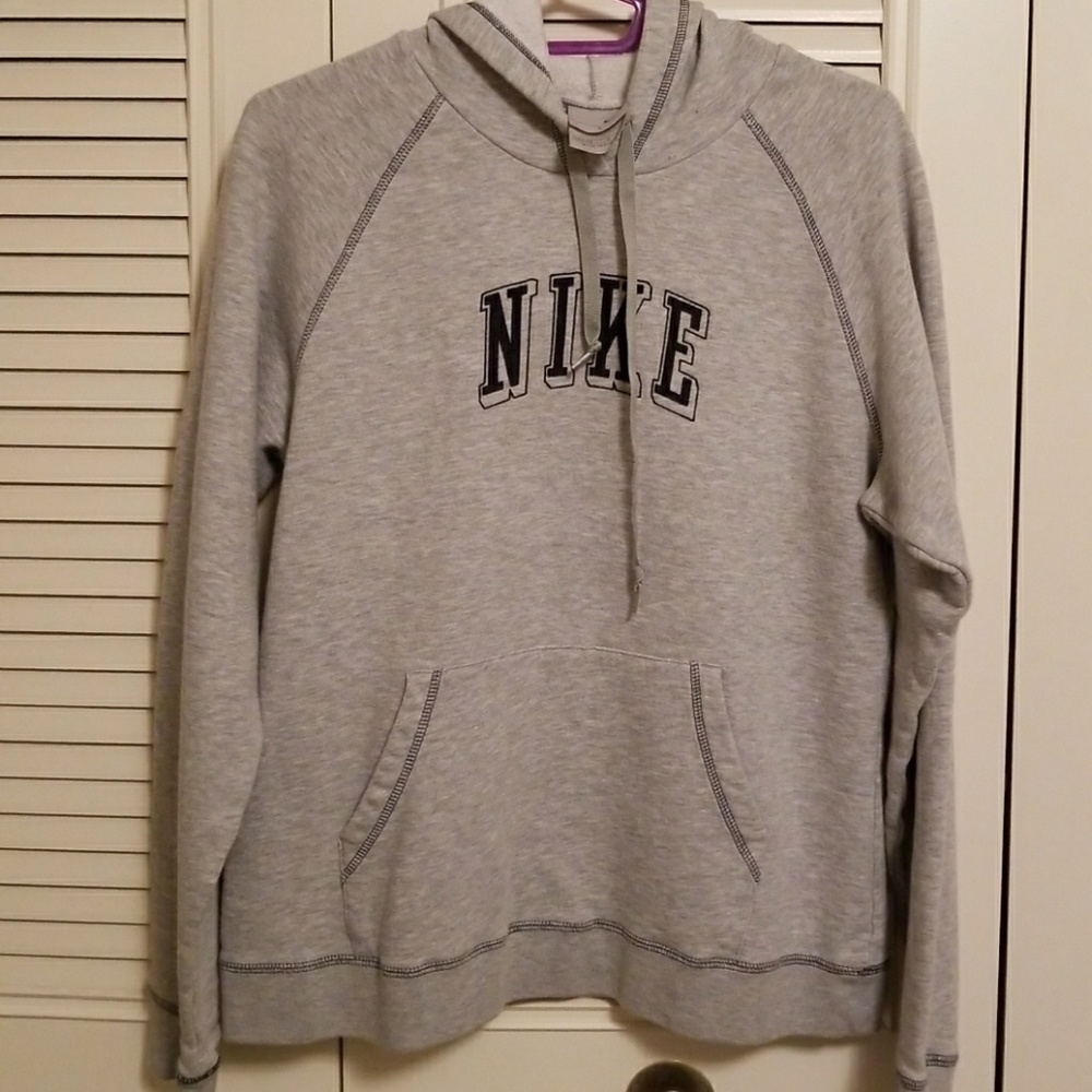 Nike Sweat Shirt