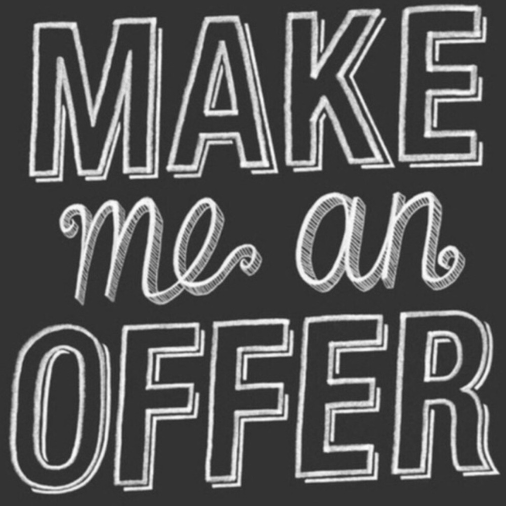♡ MAKE AN OFFER ♡