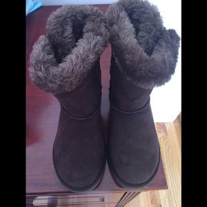 Never worn Girls size 12 Brown Fur Boots
