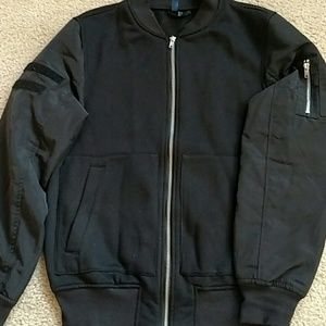 **NWOT Men's H&M Divided  Jacket