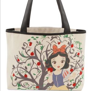 Art of Snow White Vintage Tote