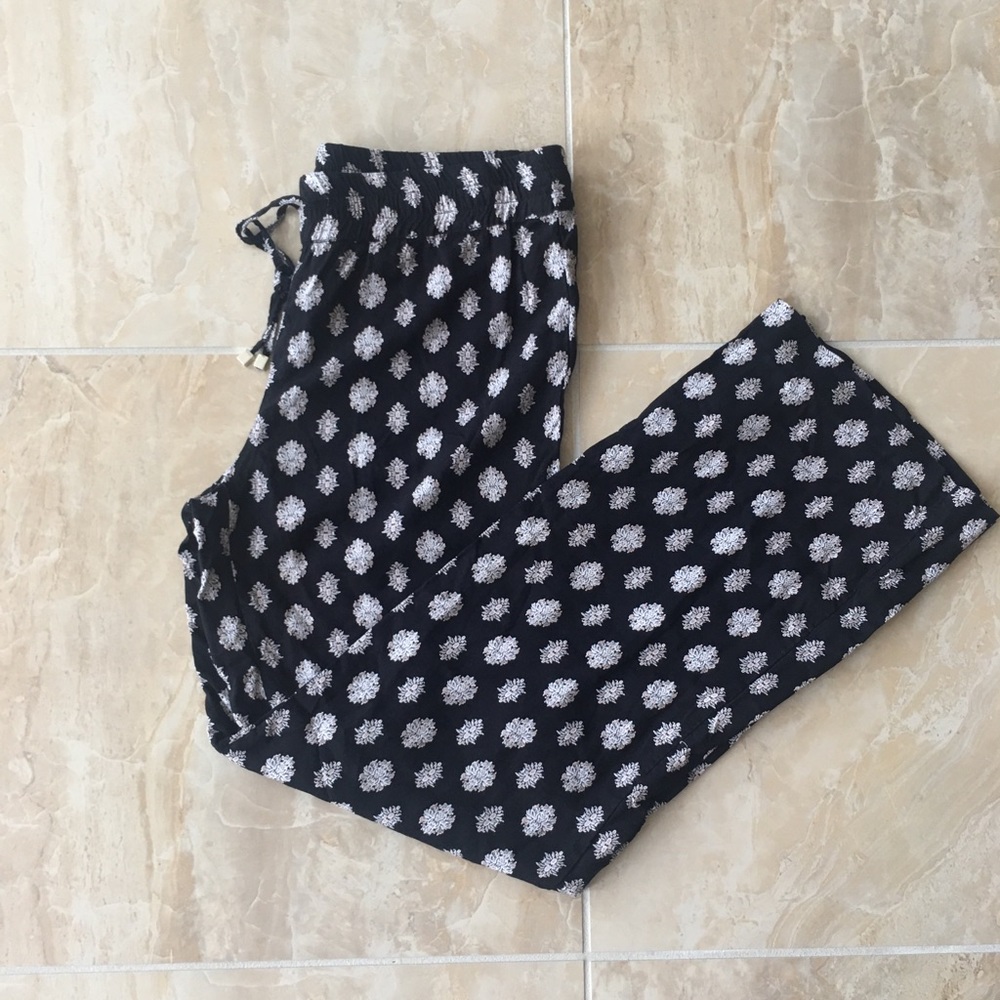 Boho Black and White Printed Pattern Knitted Pants