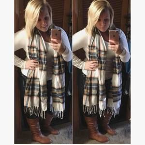 Meet your Posher, Christa