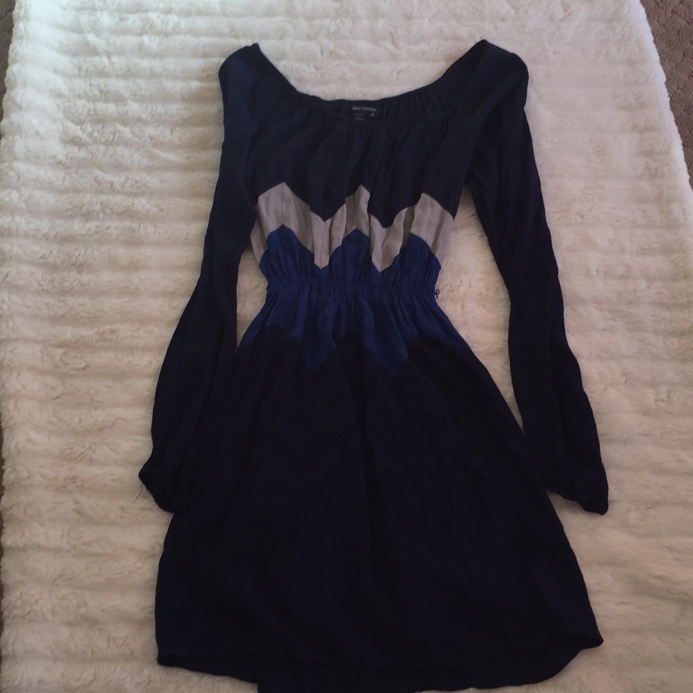 Max edition dress size M