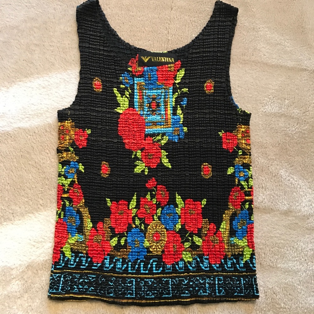 Colorful textured top