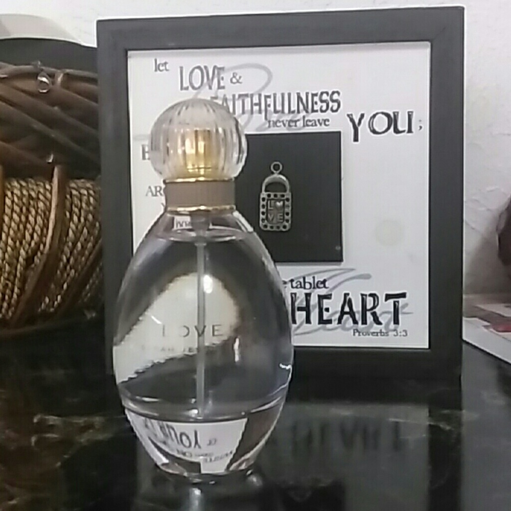 LOVELY  Sarah Jessica Parker