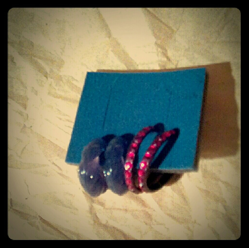 Avon plastic like hoop earrings