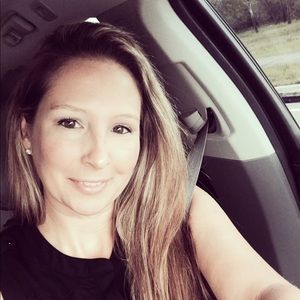Meet your Posher, Melissa