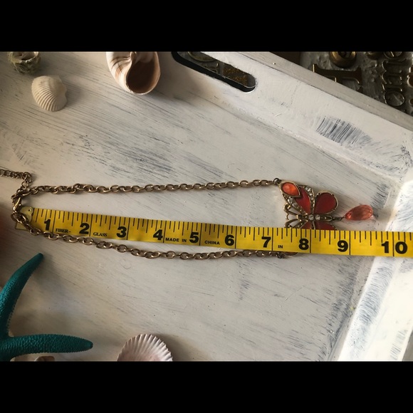 Butterfly pendant necklace - Picture 5 of 8