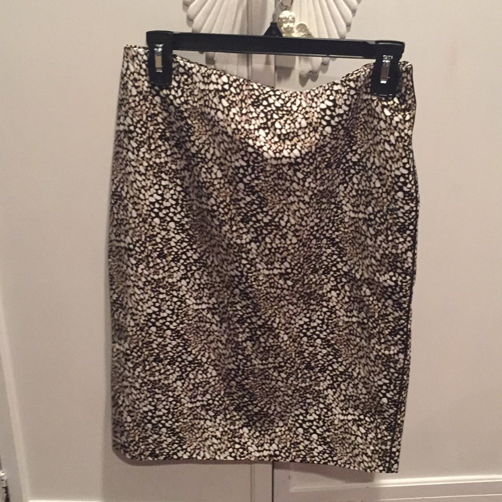 Aniimal print Adrianna Papell pencil skirt