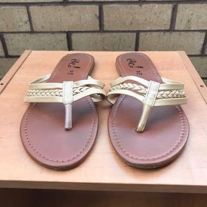 Rue 21  Flip Flop Sandals