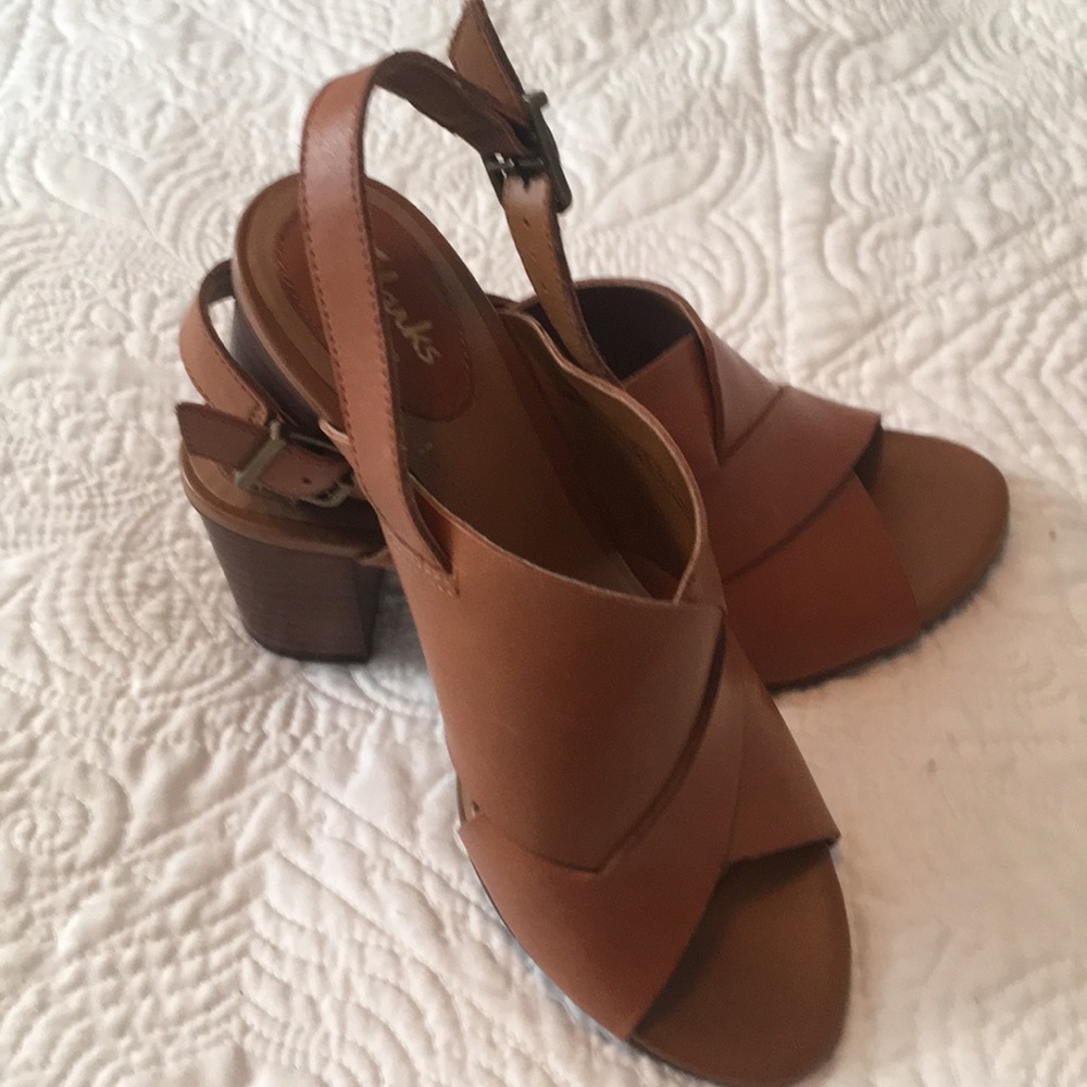 Cute chunky heel Clark’s size 5.5
