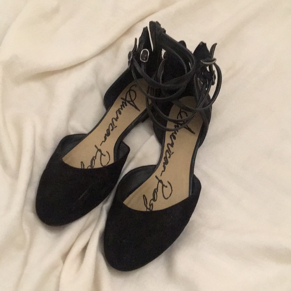Black flats