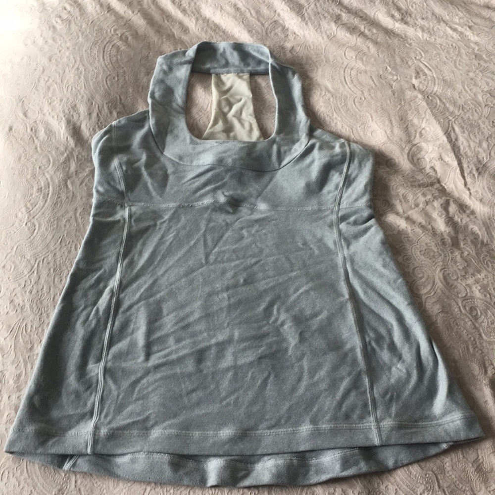 Grey workout tank