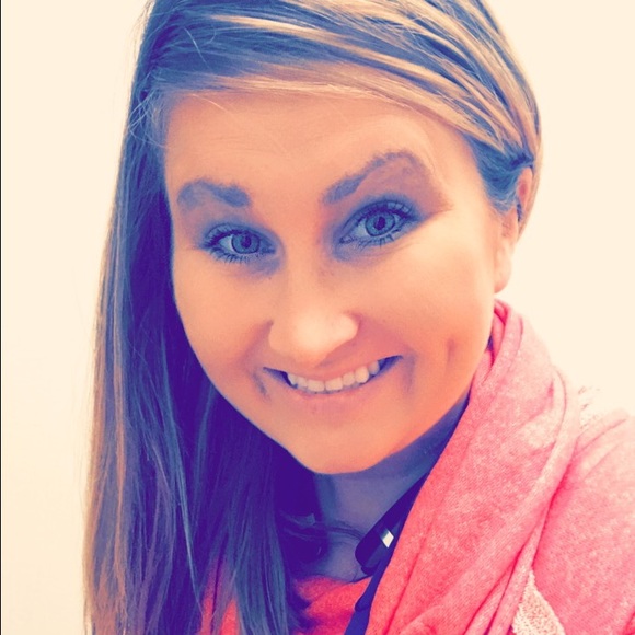 Meet your Posher, Jerrica - Picture 1 of 1