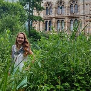 Meet your Posher, Rebecca