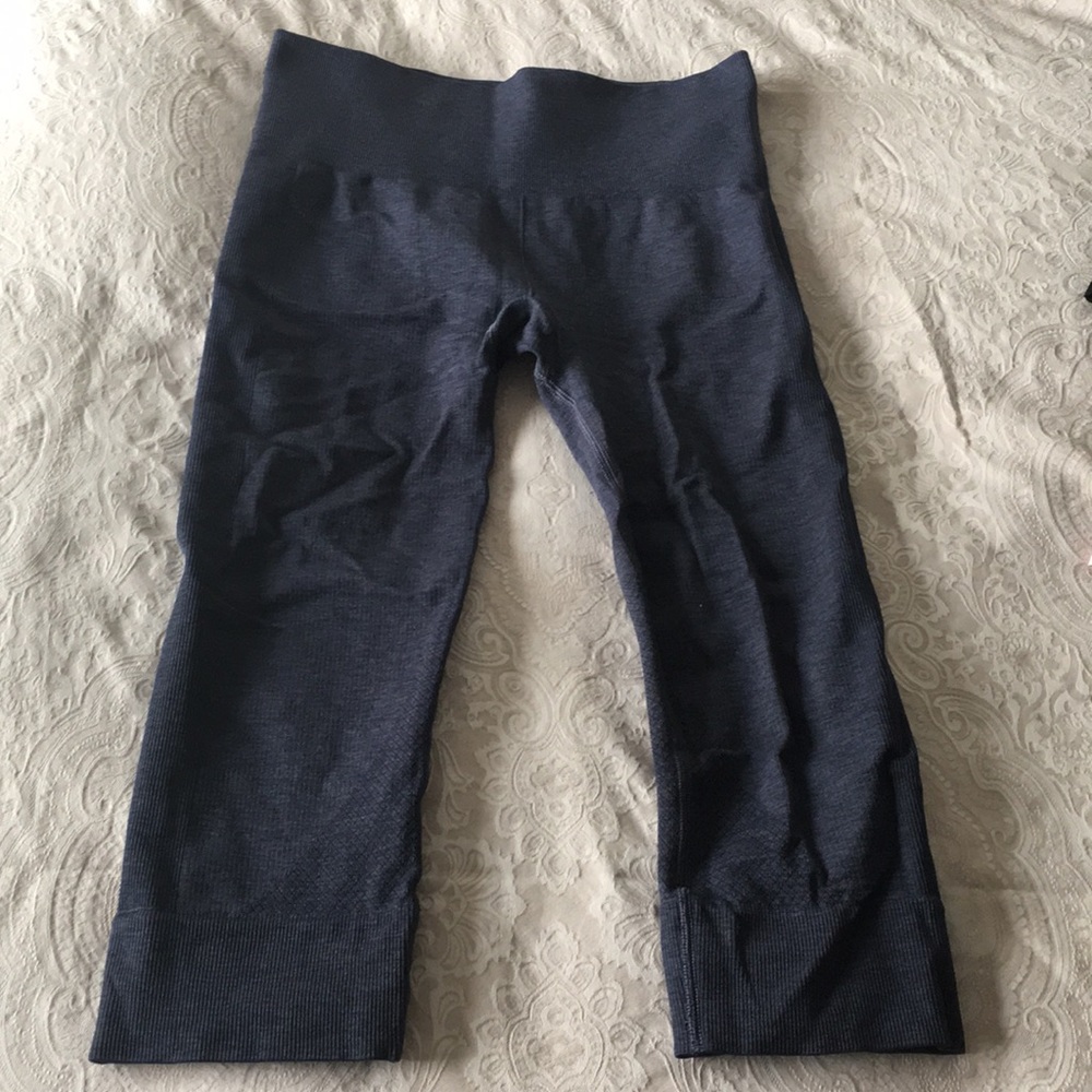 Lululemon workout pants