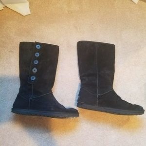 Black uggs size 9