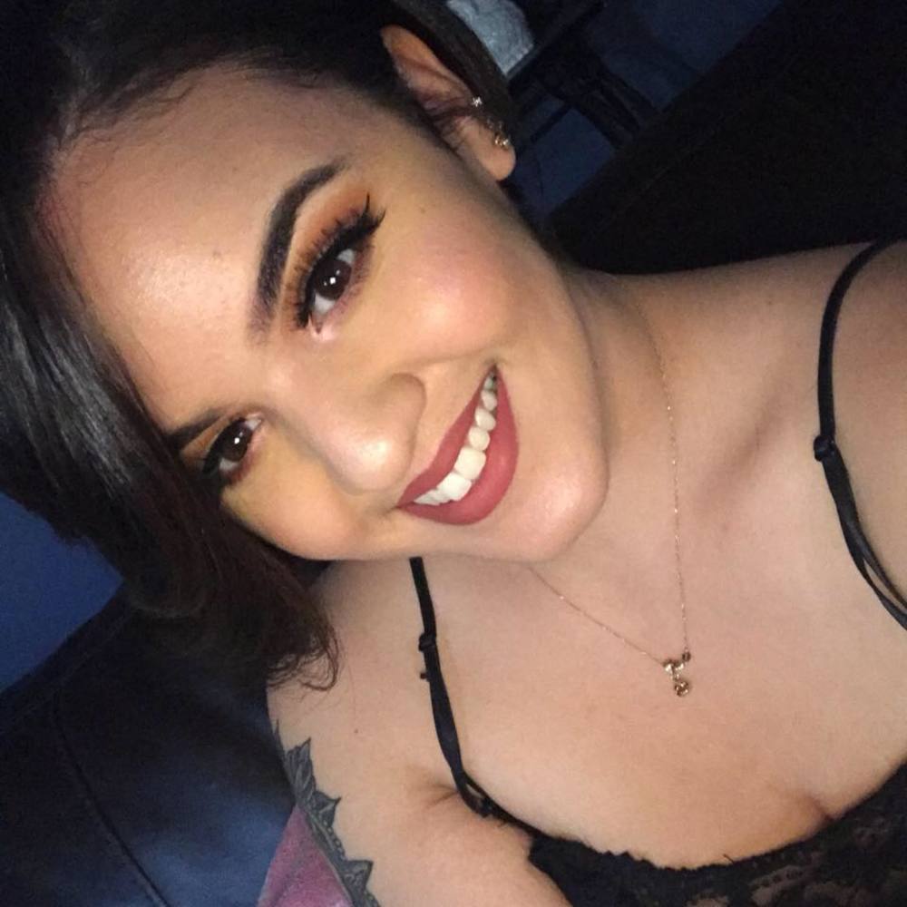 Meet your Posher, Cristina