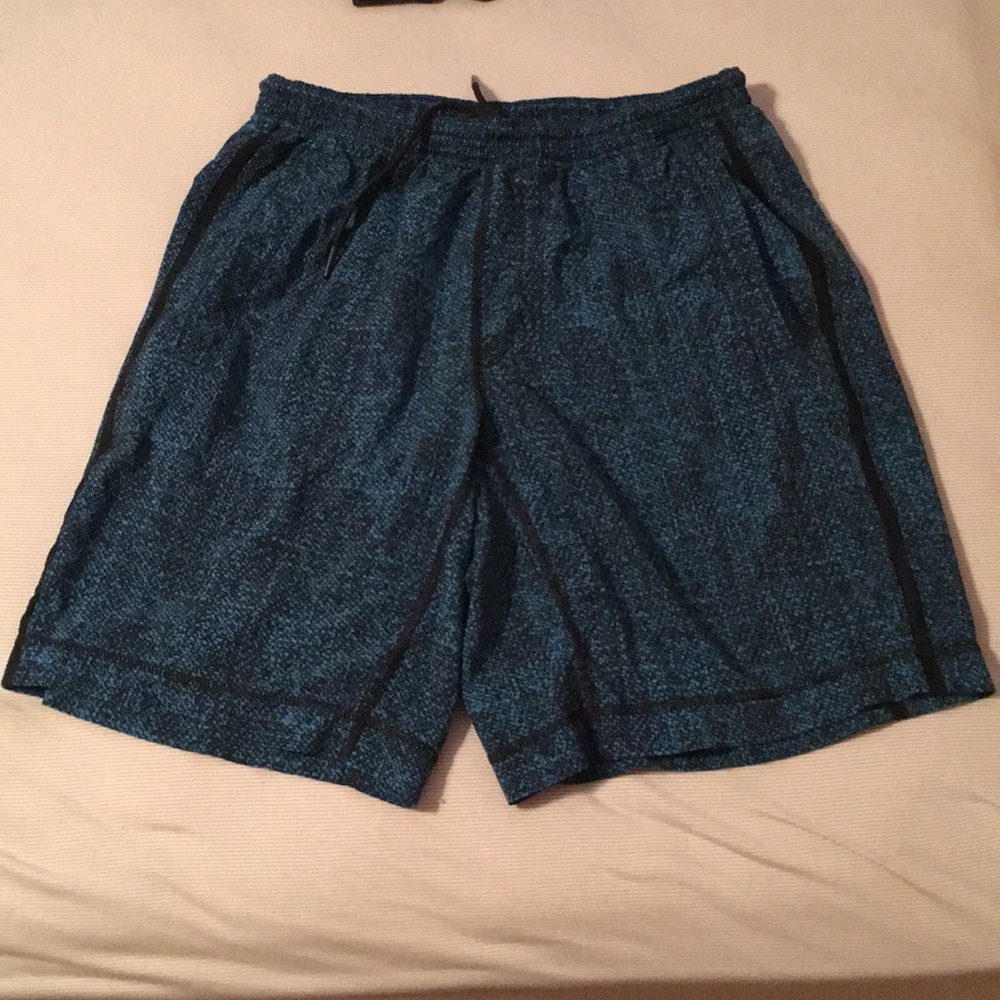 Lululemon pace breaker shorts