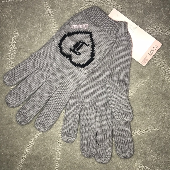 Juicy Couture Scarf and Gloves Set - Picture 2 of 3