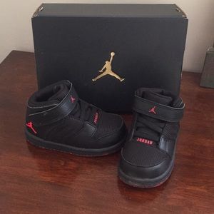 Baby Nike Jordan’s Black Red Size 5