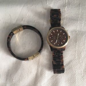Michael Kors Watch & bracelet set