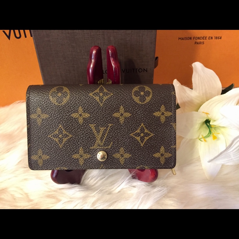 Authentic Louis Vuitton Tresor Bifold wallet