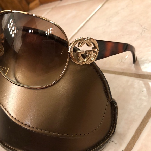 Gucci Accessories - BRONZE GUCCI AVIATOR SUNGLASSES