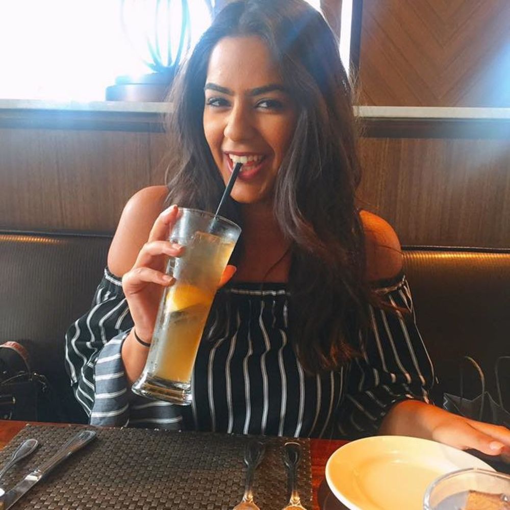 Meet your Posher, Simran