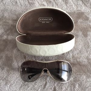 Coach, Beautiful New Sunglasses