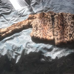 Cache retro rabbit coat