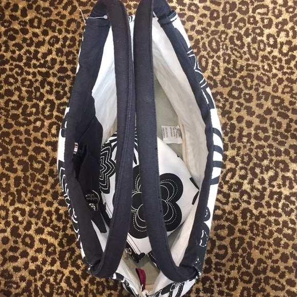 Buckhead Beauties tote - Picture 3 of 3