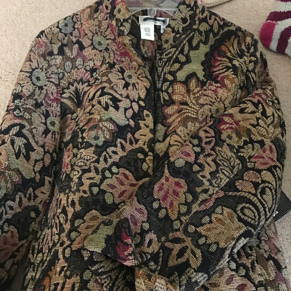 Tapestry Jacket - Picture 3 of 4