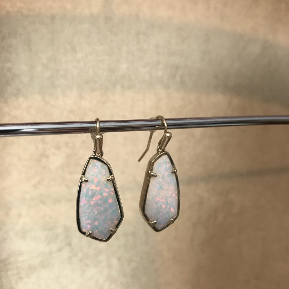 Kendra Scott Camelia Opal Earrings