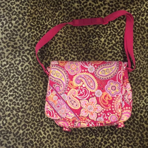 Vera Bradley messenger bag - Picture 1 of 2