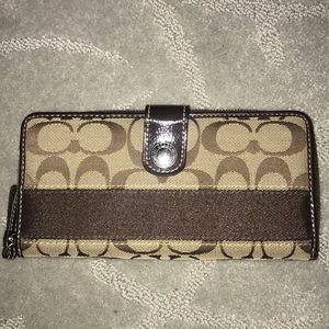 Coach Canvas Logo Wallet