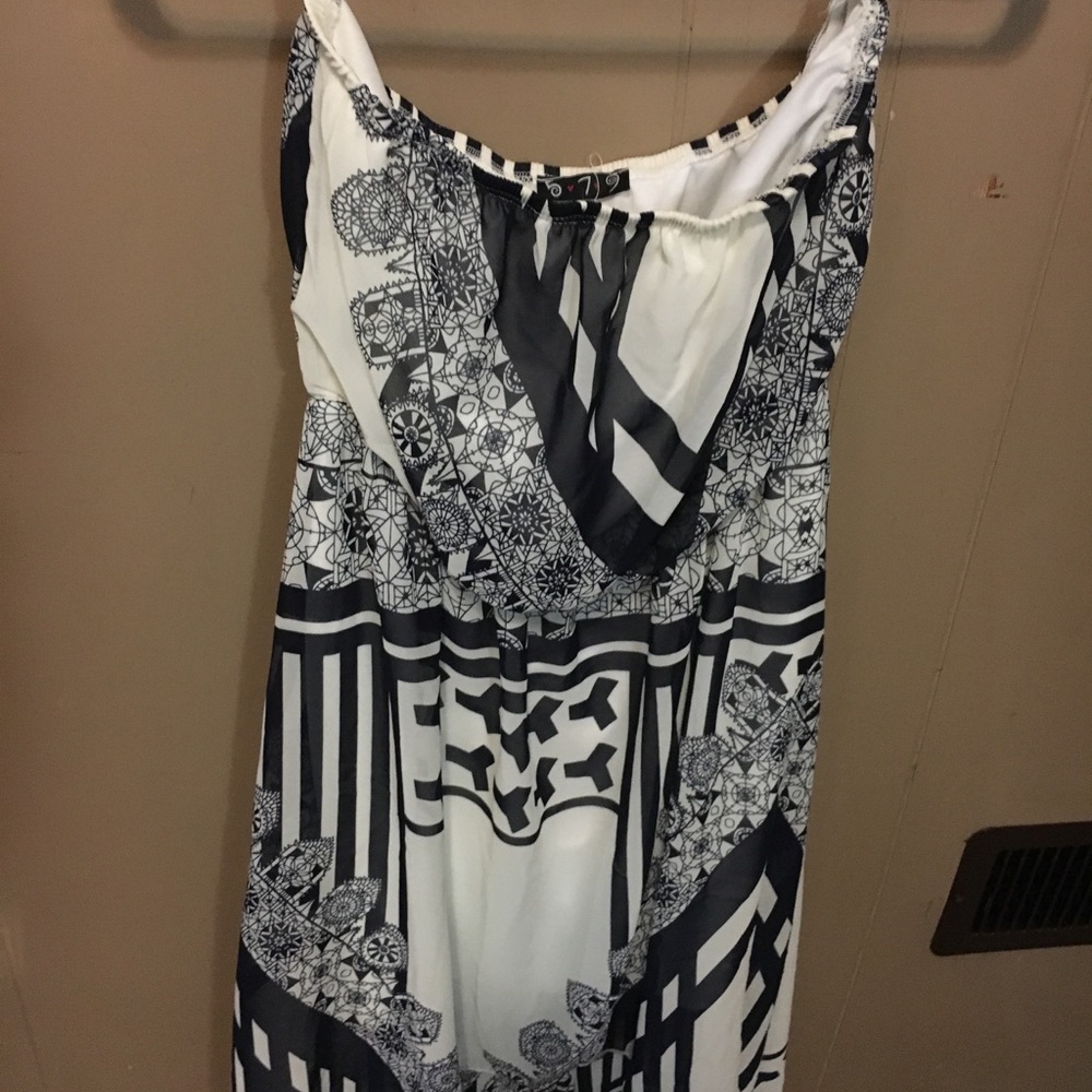 Strapless dress
