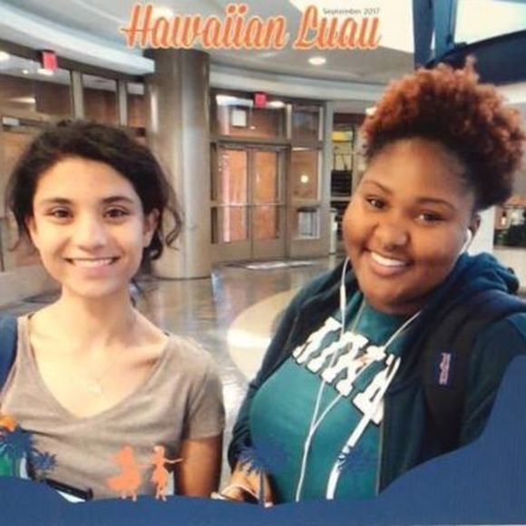 Meet your Posher, Heba - Picture 1 of 1