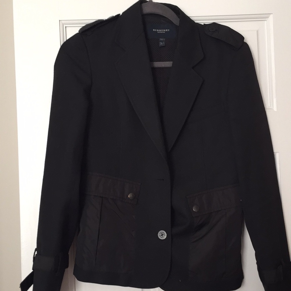 ❣️BURBERRY BLAZER❣️