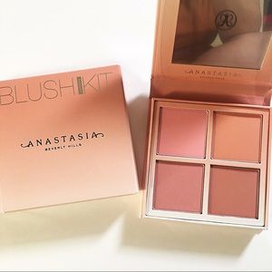 Anastasia Beverly Hills Blush Kit